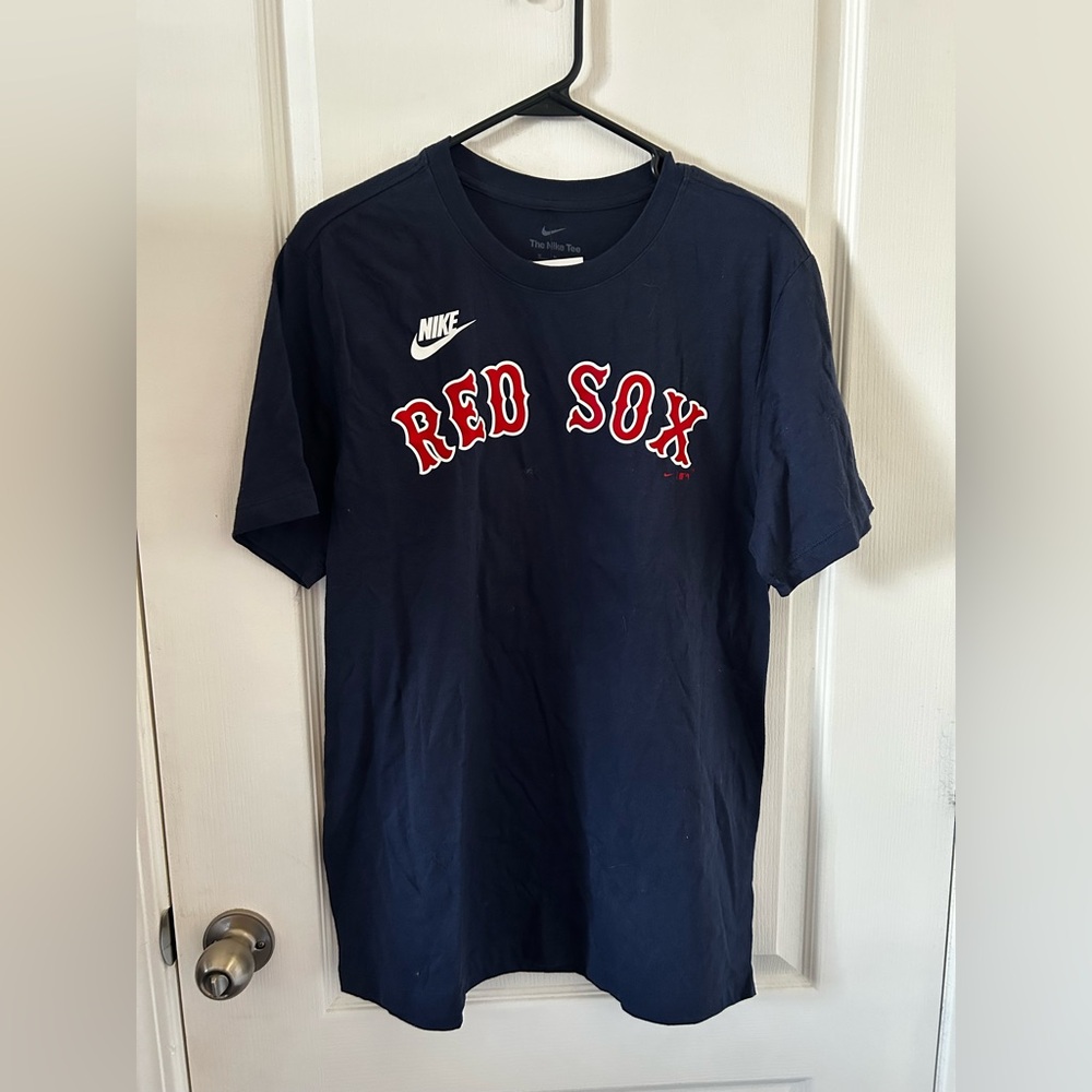 Nike Red Sox t-shirt